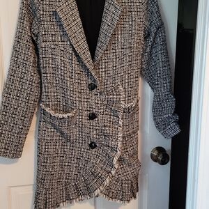 Storia Black and White Textured Blazer